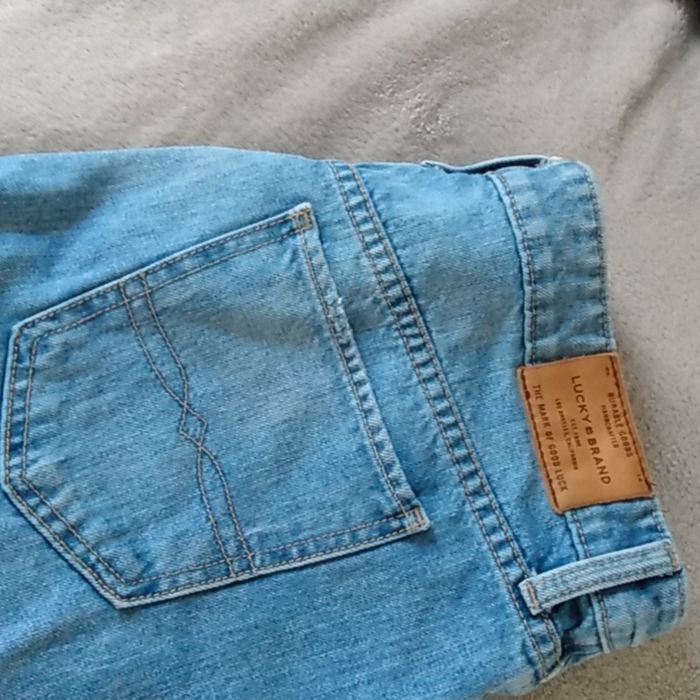 Lucky brand boyfriend Jean shorts size 6/28 - Picture 10 of 10